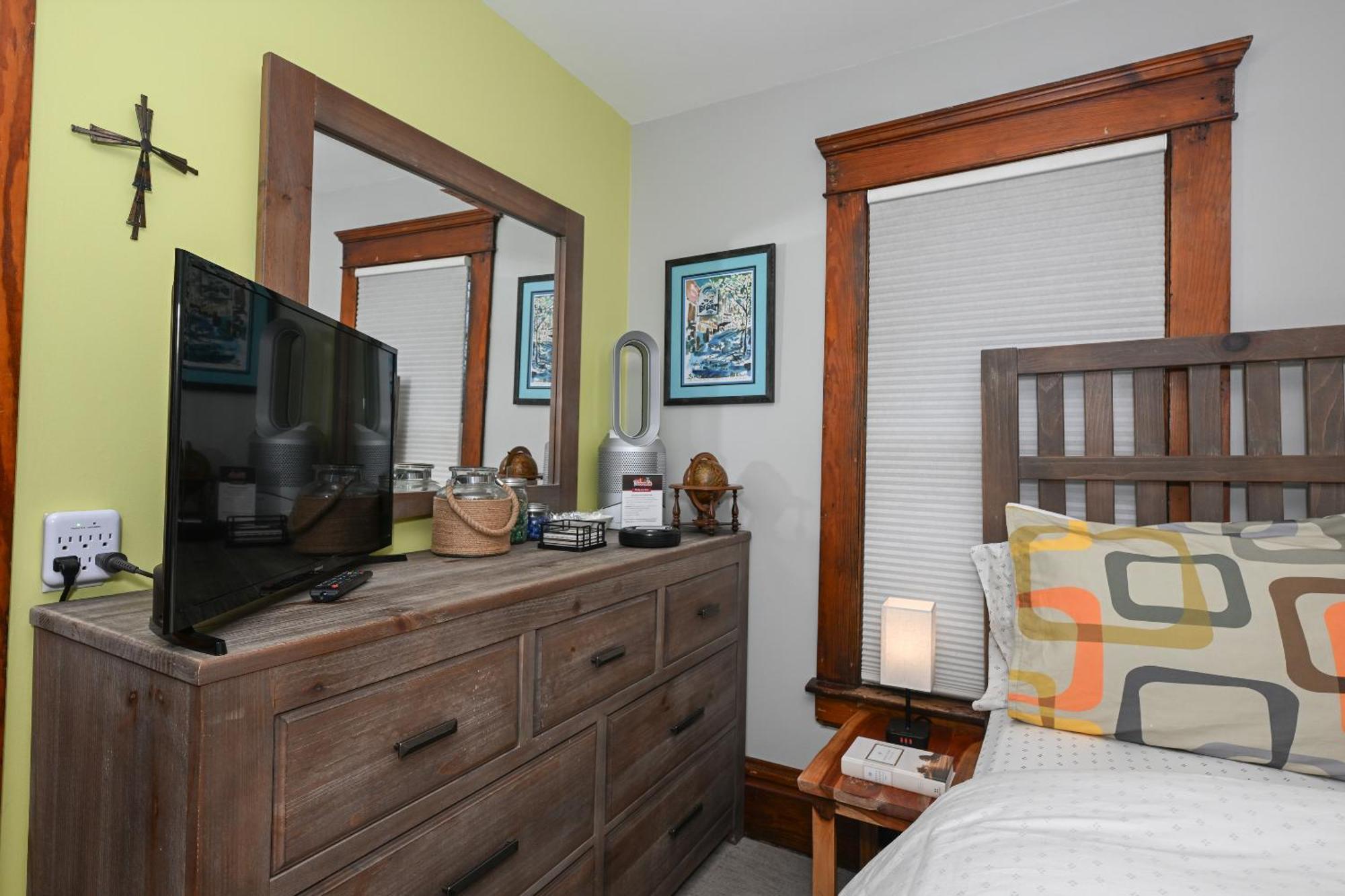 Berrodin Bed & Breakfast Akron Εξωτερικό φωτογραφία