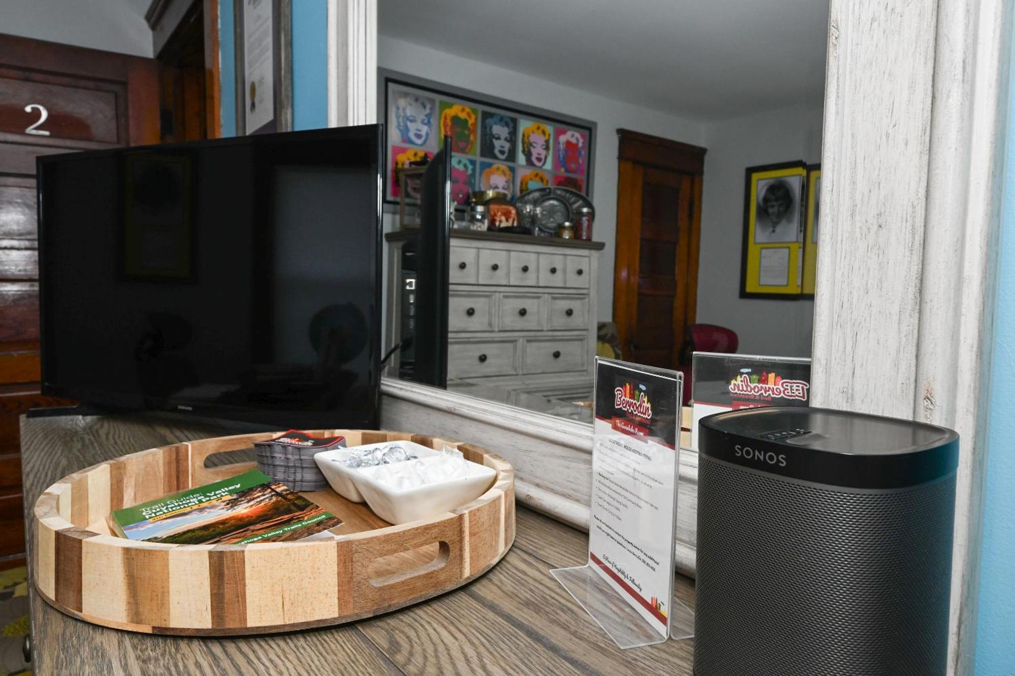 Berrodin Bed & Breakfast Akron Εξωτερικό φωτογραφία